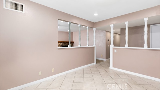 528 Essex photo 29