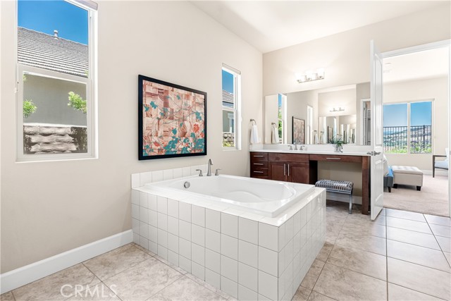 16 Palomino, Rancho Mission Viejo CA: https://media.crmls.org/medias/b16532d1-2a6a-4d4b-b04e-b014164f321a.jpg