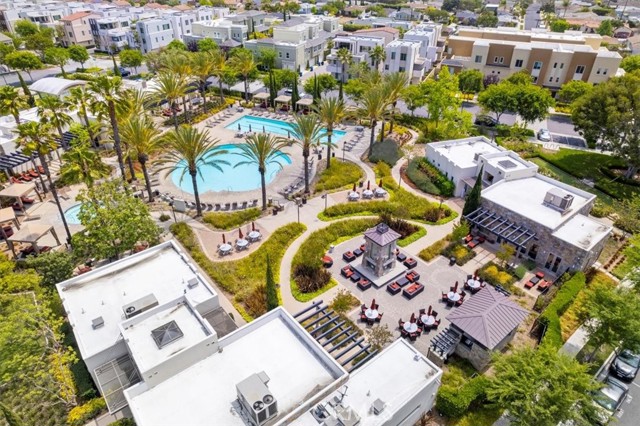 Detail Gallery Image 7 of 56 For 12921 Mission Ave #102,  Hawthorne,  CA 90250 - 2 Beds | 3 Baths