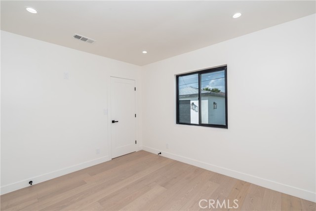 Detail Gallery Image 12 of 40 For 18833 Doty, Torrance,  CA 90504 - 3 Beds | 1 Baths