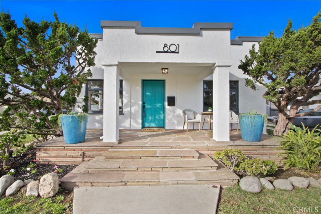 801 Molino Avenue