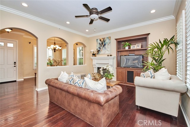 Detail Gallery Image 15 of 58 For 4002 Emerald Downs Dr, Yorba Linda,  CA 92886 - 3 Beds | 2/1 Baths