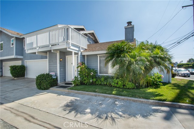 Detail Gallery Image 1 of 1 For 170 Rochester St a,  Costa Mesa,  CA 92627 - 2 Beds | 2/1 Baths