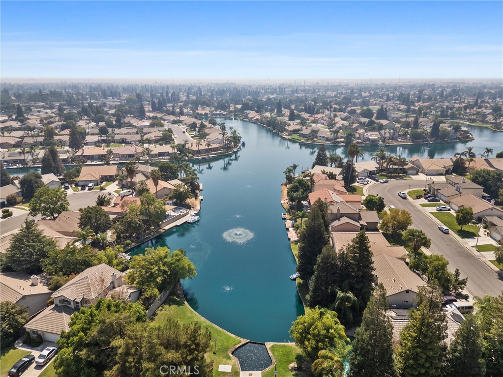 https://media.crmls.org/medias/b1687413-3441-4410-8748-4e6d29739b77.jpg?preset=X-Large