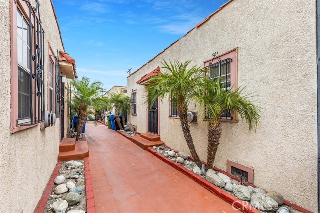 Detail Gallery Image 39 of 43 For 928 S Breed St, Los Angeles,  CA 90023 - – Beds | – Baths