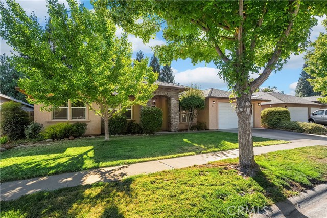 Detail Gallery Image 10 of 51 For 91 Cinder Cone, Chico,  CA 95973 - 4 Beds | 3 Baths