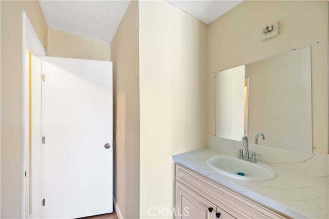 Detail Gallery Image 18 of 23 For 1251 S Meadow Ln #123,  Colton,  CA 92324 - 3 Beds | 2 Baths