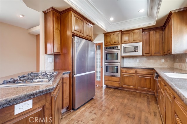 Detail Gallery Image 8 of 25 For 2620 Grant Ave #B,  Redondo Beach,  CA 90278 - 4 Beds | 2/1 Baths