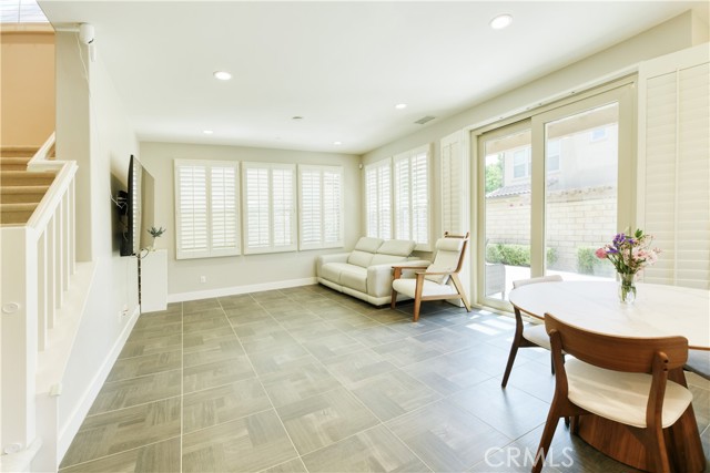 99 Fuchsia, Lake Forest CA: https://media.crmls.org/medias/b16a447d-04d3-4243-a49f-08de6171cf1b.jpg
