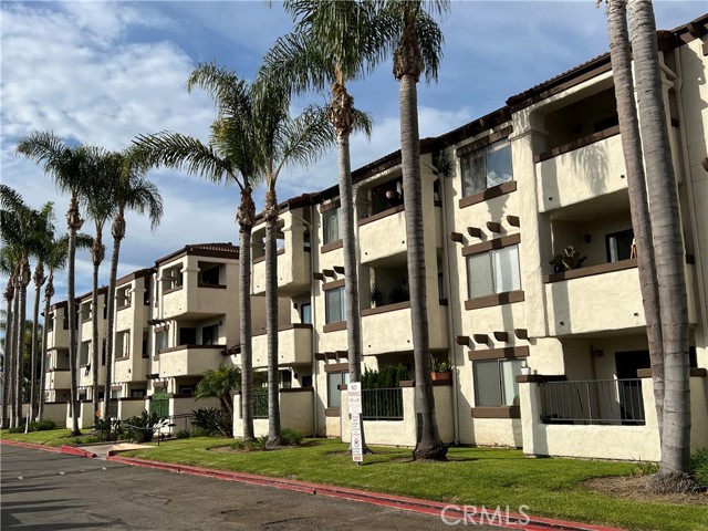 MLS# OC23104474