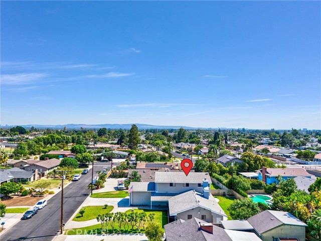 14141 Clarissa Lane, North Tustin CA: https://media.crmls.org/medias/b16a7349-e036-4ea9-8722-3e505161643a.jpg