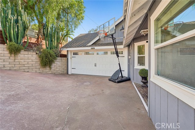Detail Gallery Image 27 of 52 For 16908 Hillside Dr, Chino Hills,  CA 91709 - 4 Beds | 3/1 Baths