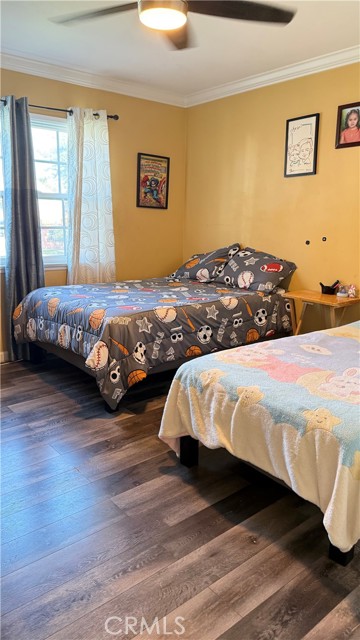 6100 Mckinley Avenue, South Gate CA: https://media.crmls.org/medias/b16c4479-c3c5-4170-93f7-bd76b3eb19ed.jpg