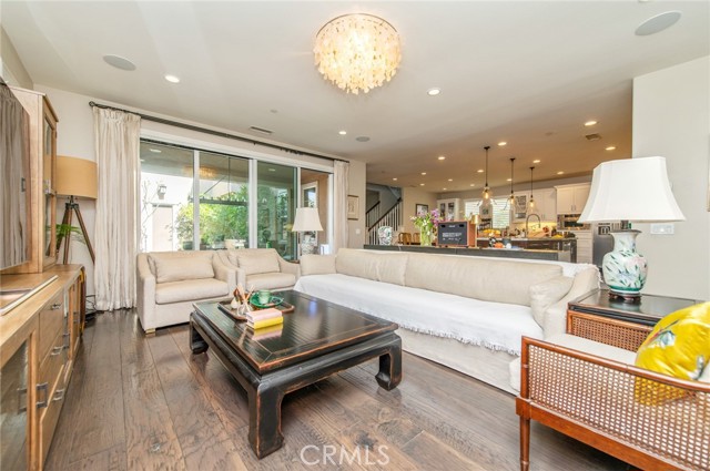 Image 7 of 66 For 220 Barnes  