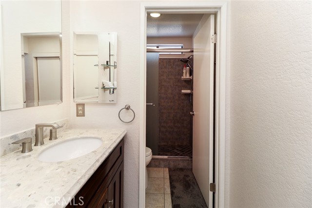 6815 Arthur Court, Chino CA: https://media.crmls.org/medias/b16d7655-68f3-4b10-875d-58a1970a80ed.jpg