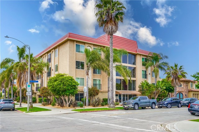 5959 E Naples Plaza #106, Long Beach, CA 90803