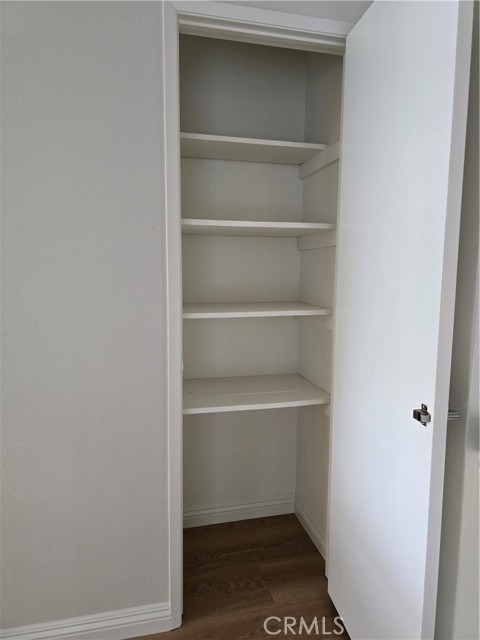 Detail Gallery Image 10 of 18 For 5800 Owensmouth Ave #21,  Woodland Hills,  CA 91367 - 2 Beds | 2 Baths