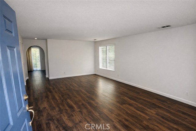 Detail Gallery Image 6 of 7 For 11971 Limestone Ct, Yucaipa,  CA 92399 - 3 Beds | 2/1 Baths