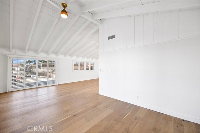 B16dc4dc 26aa 4233 9396 B7bf8af1e5eb