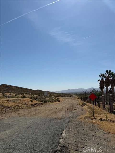 Detail Gallery Image 9 of 10 For 31980 Nelson, Barstow,  CA 92311 - – Beds | – Baths