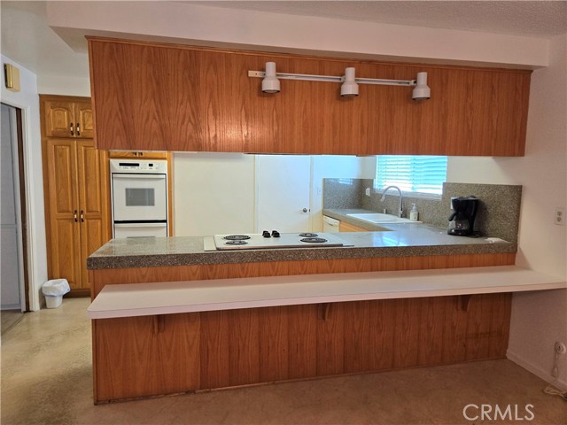 Detail Gallery Image 9 of 21 For 1883 W 182nd, Torrance,  CA 90504 - 3 Beds | 2 Baths