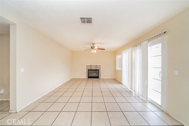 Detail Gallery Image 14 of 46 For 1541 Caron Ct, Perris,  CA 92571 - 4 Beds | 3 Baths