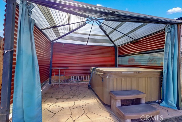 Image 27 of 33 For 16470 Havenwood Road