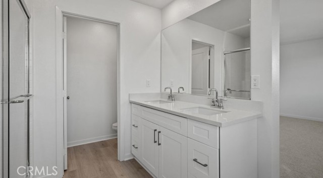 19065 Laurelhurst Avenue, Riverside CA: https://media.crmls.org/medias/b170f485-06c0-4dfa-9e3f-76cc8b421118.jpg