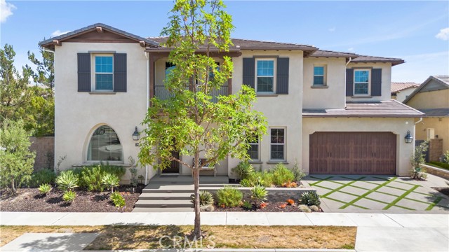 Detail Gallery Image 2 of 51 For 62 Holmes Pl, Tustin,  CA 92782 - 5 Beds | 4/1 Baths