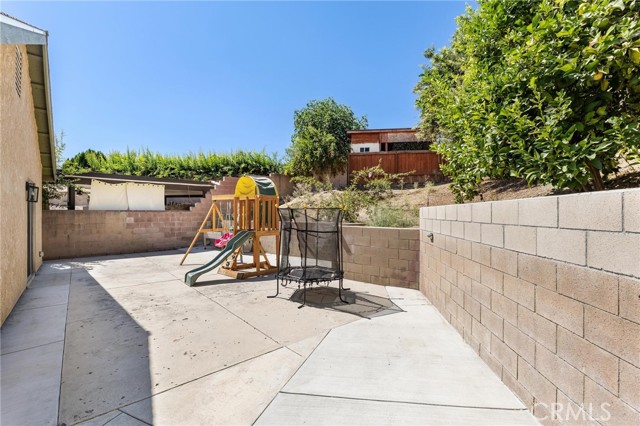 Detail Gallery Image 50 of 60 For 11715 Garrick Ave, Sylmar,  CA 91342 - 3 Beds | 2 Baths