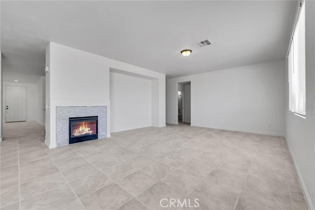 24821 Melrose Drive, Romoland CA: https://media.crmls.org/medias/b174093c-a425-47e0-980c-157a9232a895.jpg