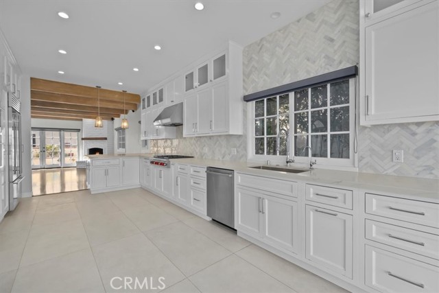 Detail Gallery Image 5 of 38 For 536 via Media, Palos Verdes Estates,  CA 90274 - 4 Beds | 5 Baths
