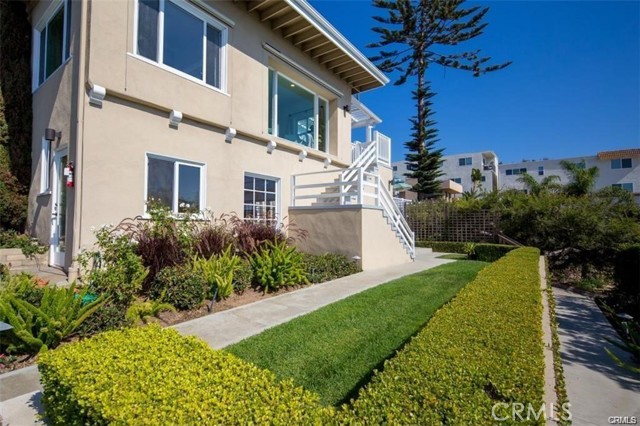 2324 S Coast, Laguna Beach CA: https://media.crmls.org/medias/b1749533-88b8-4841-9499-f10a21800b8d.jpg