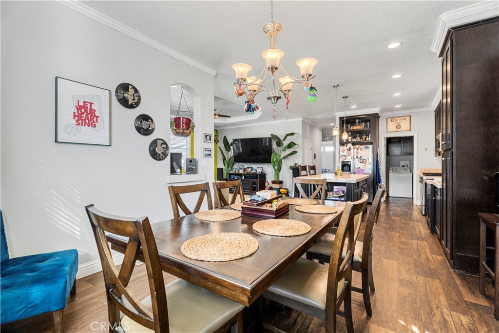 MLS #DW25227156 image #9