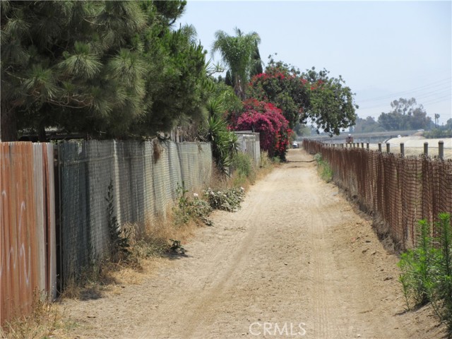 Detail Gallery Image 21 of 24 For 15105 Domart, Norwalk,  CA 90650 - 3 Beds | 1 Baths
