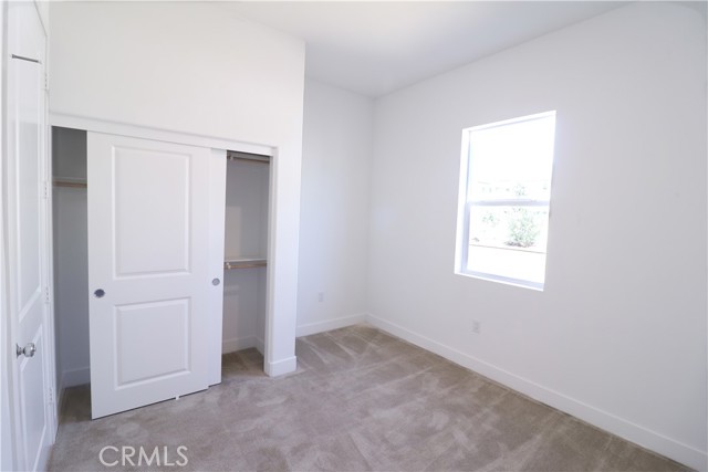 Detail Gallery Image 8 of 26 For 273 Shoveler, Irvine,  CA 92618 - 5 Beds | 4 Baths