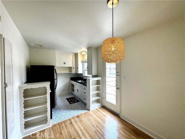 1009 9th Street, Santa Monica CA: https://media.crmls.org/medias/b17872fa-3ec8-474c-aefa-3b6ac46f5917.jpg