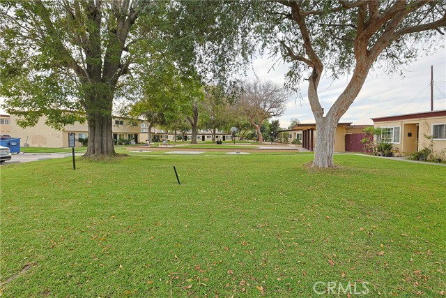 Detail Gallery Image 39 of 41 For 4109 W 5th #F2,  Santa Ana,  CA 92703 - 2 Beds | 2 Baths