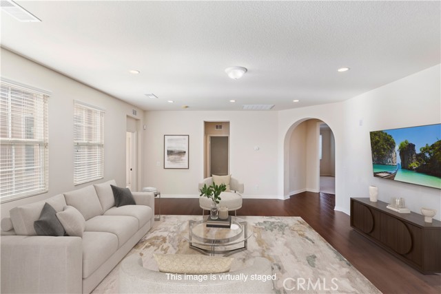 Detail Gallery Image 31 of 69 For 15720 Glendon Creek Ct, Riverside,  CA 92503 - 5 Beds | 4/1 Baths