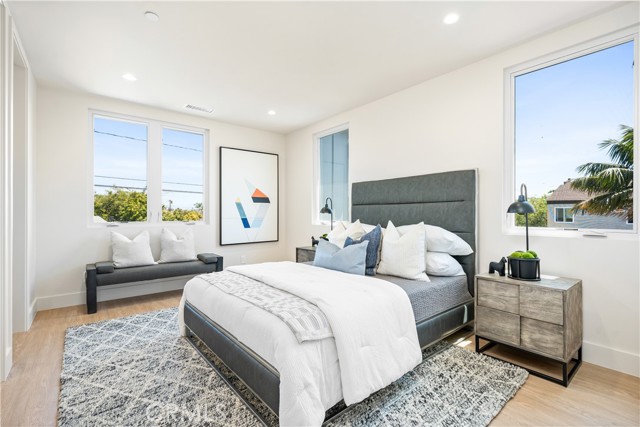 Detail Gallery Image 20 of 40 For 161 Cecil a,  Costa Mesa,  CA 92627 - 4 Beds | 4 Baths