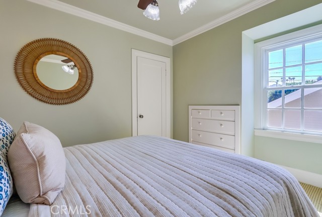 1239 S Patton Avenue, San Pedro CA: https://media.crmls.org/medias/b17dc353-73e0-4774-a6f3-456a57617eee.jpg