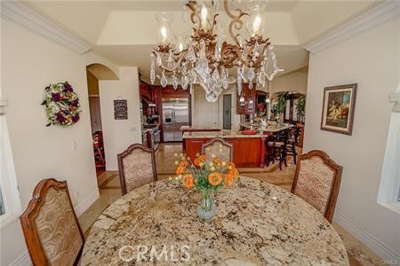 https://media.crmls.org/medias/b17ec574-48ca-49c9-8874-2e360b800763.jpg?preset=X-Large