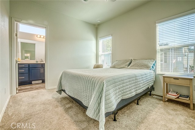 Detail Gallery Image 9 of 17 For 26006 Oak St #6,  Lomita,  CA 90717 - 2 Beds | 2 Baths