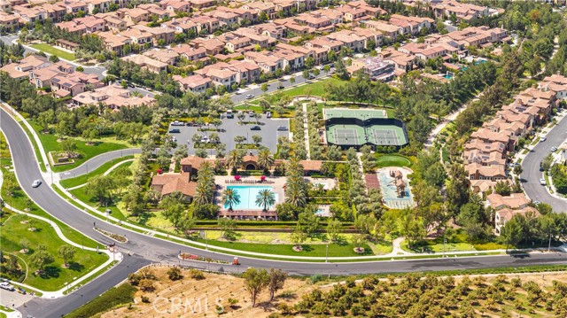 46 Shadybend, Irvine CA: https://media.crmls.org/medias/b180a613-da76-4a67-ab64-da38a5b117c8.jpg