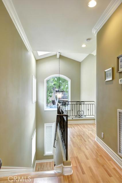 513 Juanita Avenue, Redondo Beach, California 90277, 3 Bedrooms Bedrooms, ,2 BathroomsBathrooms,Residential,Sold,Juanita,SB13146533