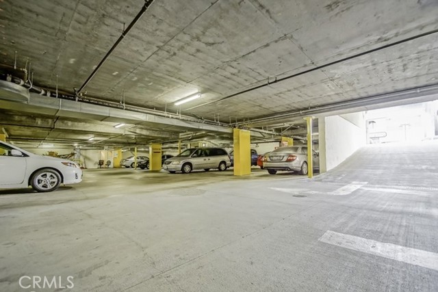 991 S Vermont Avenue, Los Angeles, California 90006, ,Commercial Lease,For Rent,991 S Vermont Avenue,CRPW24094691