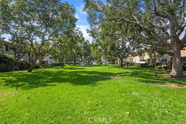 1921 Sherry Lane, Santa Ana CA: https://media.crmls.org/medias/b1818087-198f-4064-8f91-3af8e3da3511.jpg