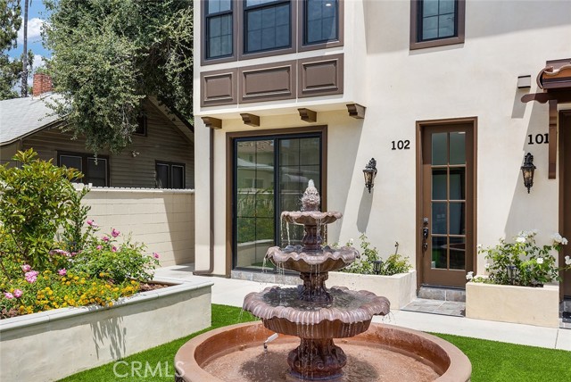 Detail Gallery Image 15 of 23 For 81 N Grand Oaks Ave #102,  Pasadena,  CA 91107 - 2 Beds | 2 Baths