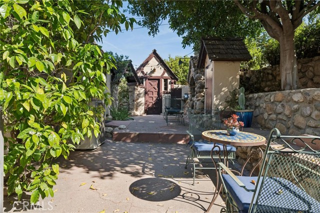 Detail Gallery Image 50 of 75 For 23021 8th St, Newhall,  CA 91321 - 2 Beds | 2 Baths