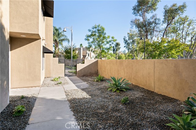 27861 Auburn, Mission Viejo CA: https://media.crmls.org/medias/b1820d91-9a71-4217-9648-967547ed97bd.jpg